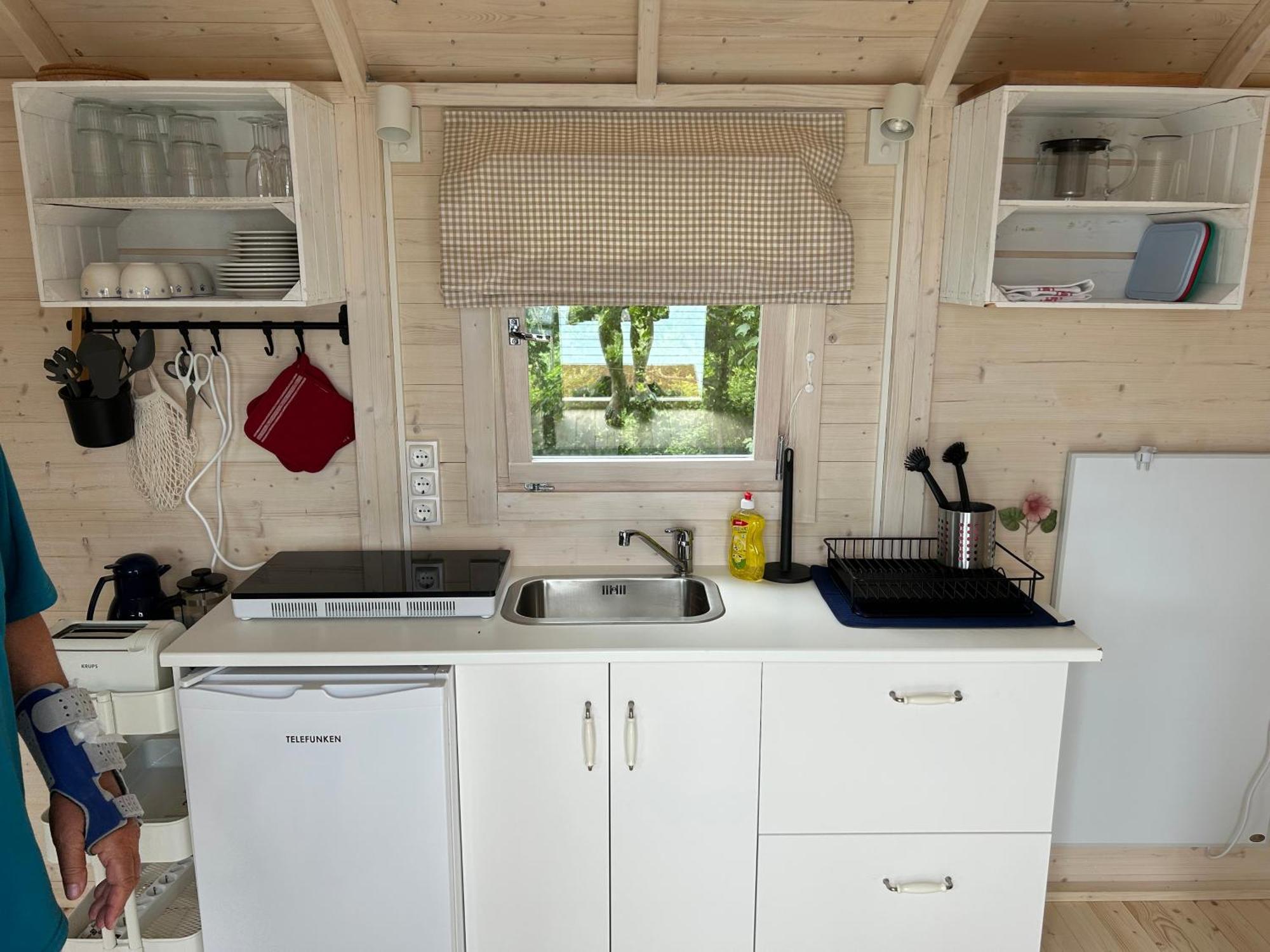 Tiny Beach House Barkelsby Экстерьер фото
