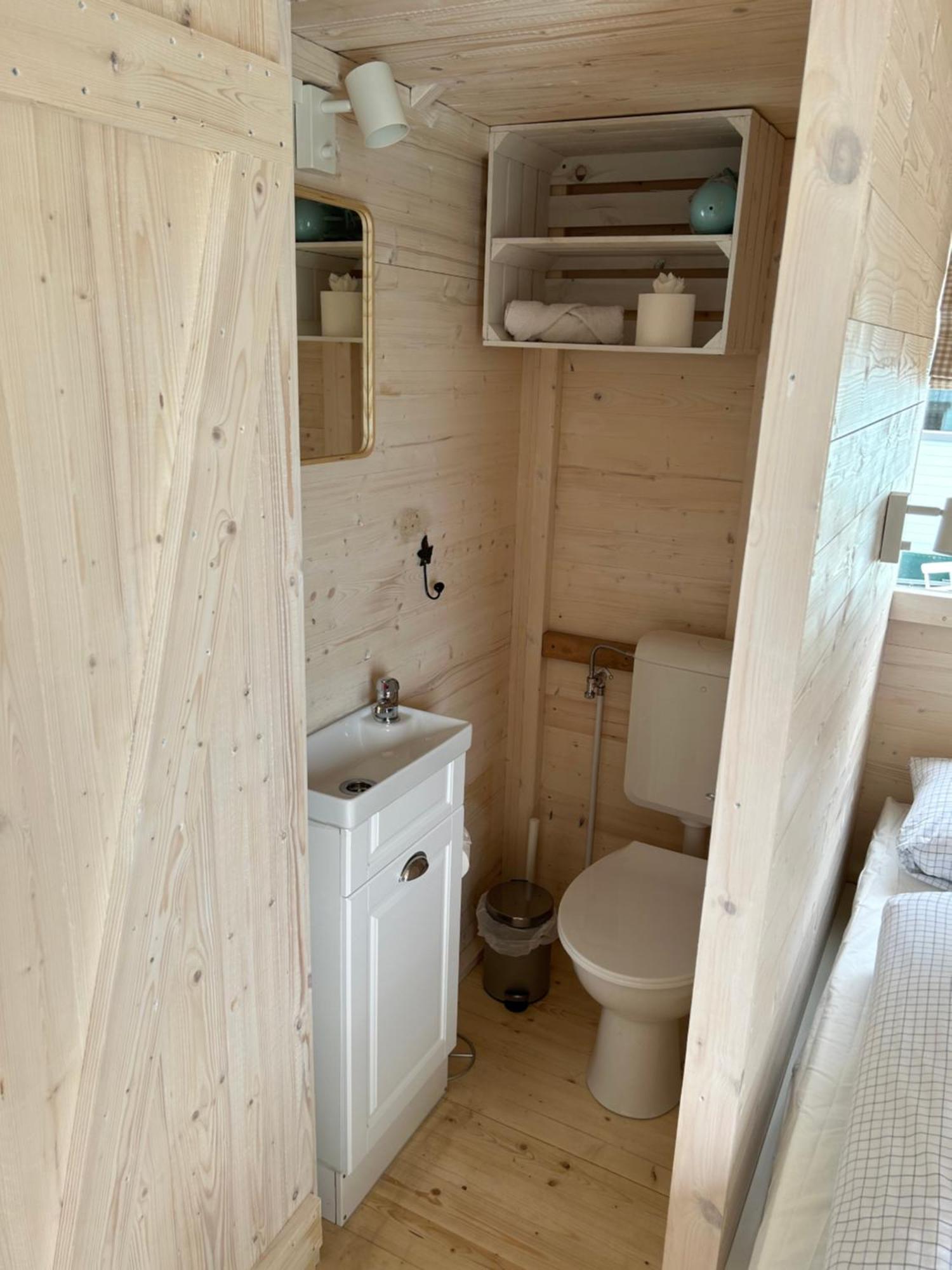 Tiny Beach House Barkelsby Экстерьер фото